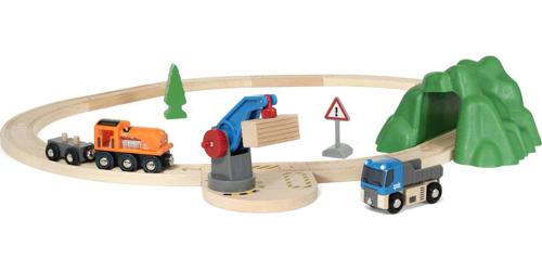 BRIO World Wooden Railway Train Set - Starter Lift and Load Set - Ages 3+