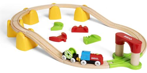 BRIO World Wooden Railway Train Set - My First Railway Battery Train Set - Ages 18m+